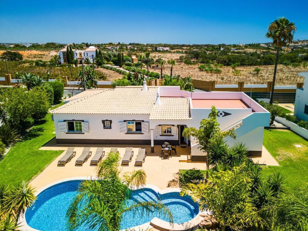 Villa Amendoeira